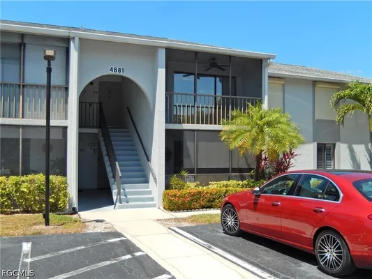 Property Slideshow image 3 of 43 | 4681 lakeside club blvd 4, Fort Myers, FL, 33905