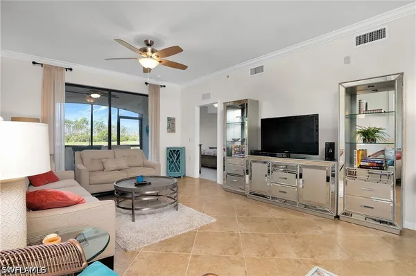 Property Slideshow image 2 of 50 | 9719 acqua ct 214, Naples, FL, 34113