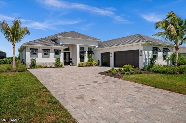 Property Slideshow image 2 of 50 | 17351 blue sapphire dr, Fort Myers, FL, 33913
