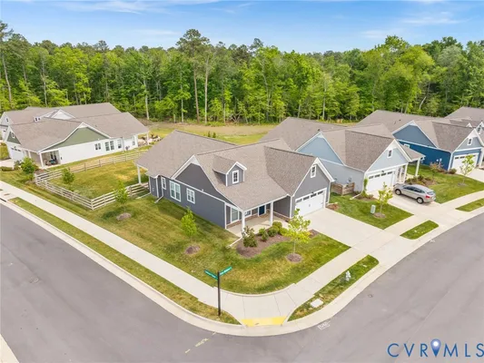 Property Slideshow image 3 of 66 | 11288 pine willow cir, Glen Allen, VA, 23059