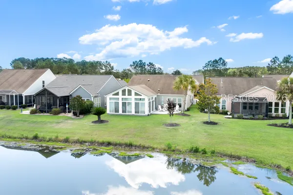 Property Slideshow image 3 of 73 | 231 bluff point ln, Bluffton, SC, 29909