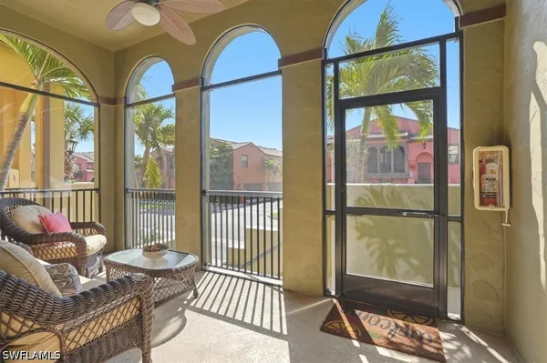 Property Slideshow image 3 of 50 | 9065 albion ln 4909, Naples, FL, 34113