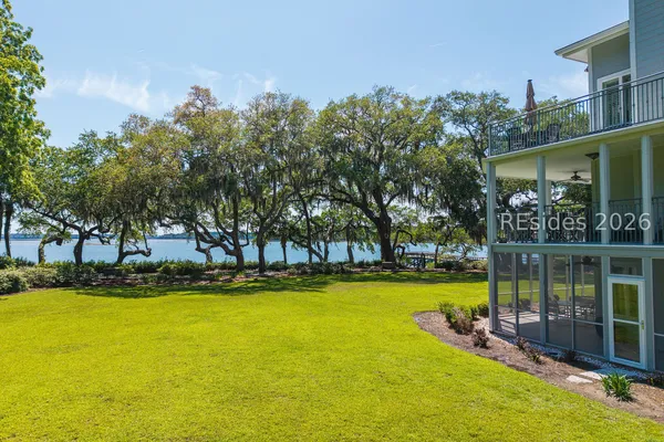Property Slideshow image 3 of 41 | 71 skull creek dr 101b, Hilton Head Island, SC, 29926