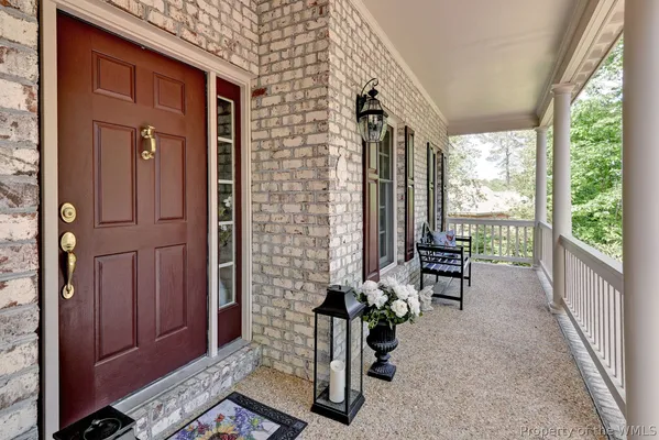 Property Slideshow image 3 of 48 | 103 dutchess, Williamsburg, VA, 23188