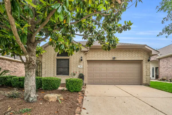 Property Slideshow image 3 of 50 | 26 paddington way, Conroe, TX, 77384