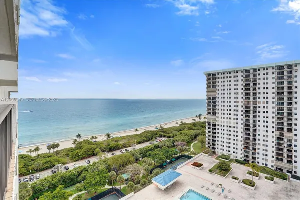 Property Slideshow image 2 of 54 | 1201 s ocean dr 1905n, Hollywood, FL, 33019