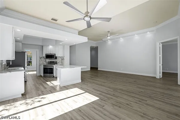 Property Slideshow image 3 of 21 | 7842 orvieto ct, Naples, FL, 34114