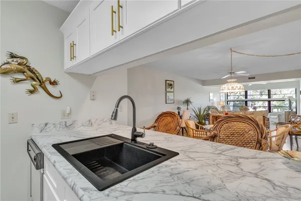 Property Slideshow image 3 of 36 | 29 plantation dr 203, Vero Beach, FL, 32966