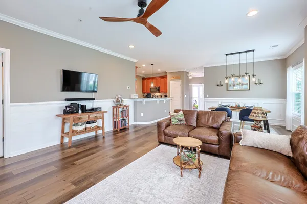 Property Slideshow image 3 of 27 | 207 moonglow cir 101, Murrells Inlet, SC, 29576