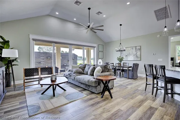 Property Slideshow image 2 of 35 | 4456 toussaint dr, Avon Park, FL, 33825