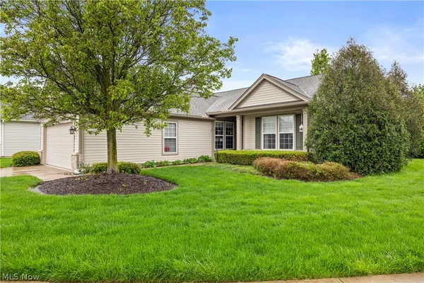 Property Slideshow image 3 of 43 | 9428 drury way, North Ridgeville, OH, 44039