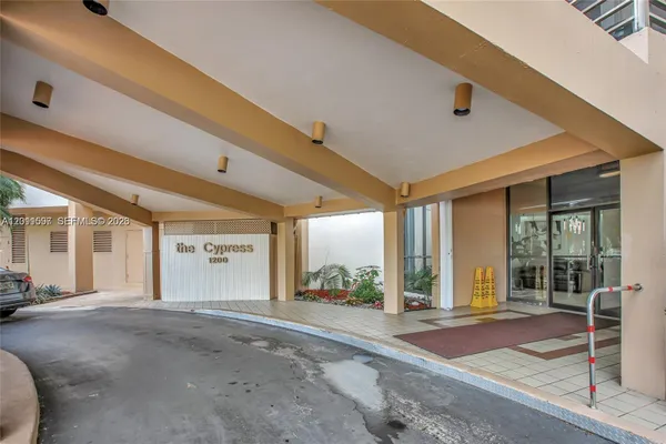 Property Slideshow image 2 of 6 | 1200 saint charles pl 415, Pembroke Pines, FL, 33026