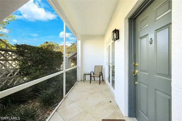 Property Slideshow image 3 of 20 | 823 tanbark dr 103, Naples, FL, 34108