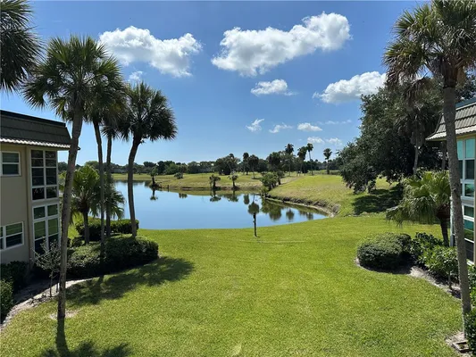 Property Slideshow image 2 of 17 | 36 vista gardens trl 204, Vero Beach, FL, 32962