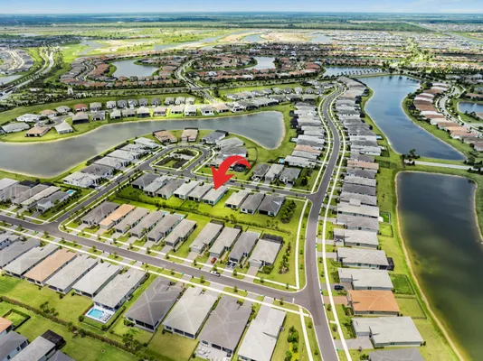 Property Slideshow image 3 of 30 | 9013 sw vetta way, Port St Lucie, FL, 34987