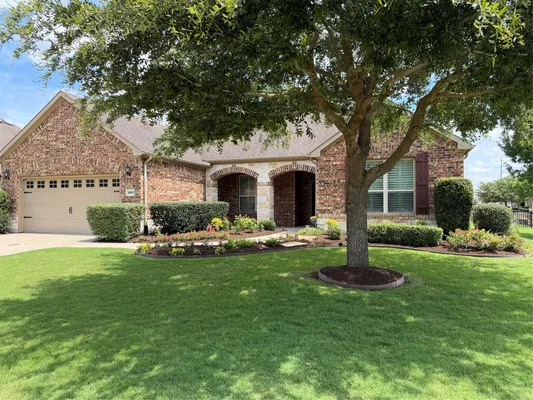 Property Slideshow image 3 of 25 | 3927 grand fir ct, Richmond, TX, 77469