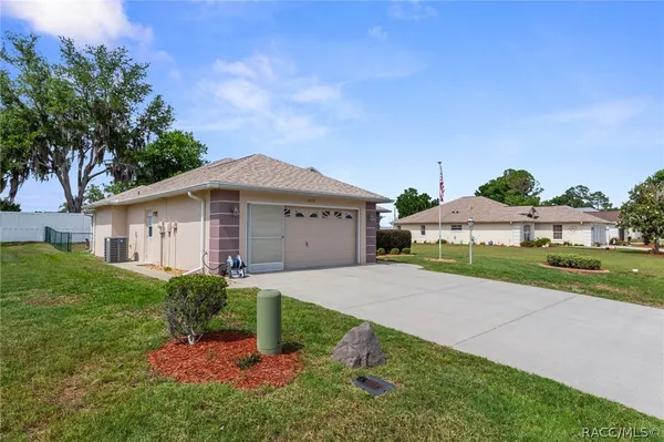Property Slideshow image 2 of 67 | 4517 n lake vista trl, Hernando, FL, 34442