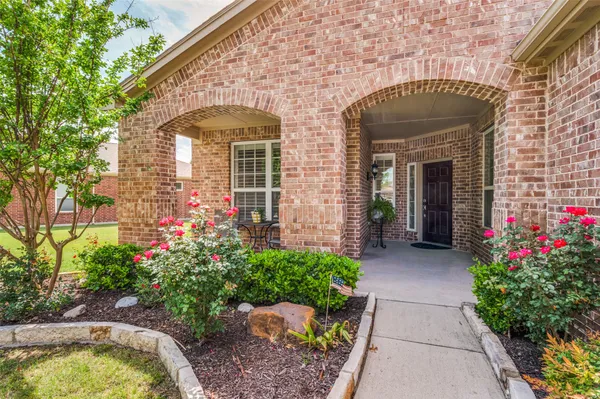 Property Slideshow image 2 of 23 | 6715 dewees ln, Frisco, TX, 75036