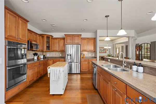 Property Slideshow image 3 of 32 | 7747 rockbridge run pl, New Kent, VA, 23124
