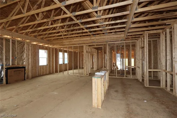 Property Slideshow image 3 of 8 | 2433 merriment dr, Elyria, OH, 44035