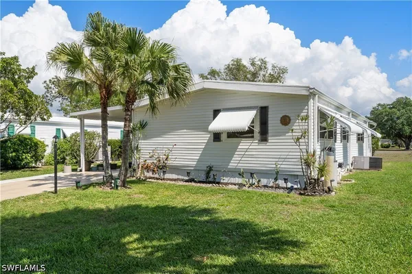 Property Slideshow image 2 of 47 | 58 le mans dr, Naples, FL, 34112