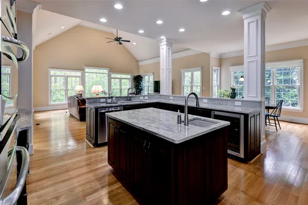 Property Slideshow image 3 of 48 | 177 southport, Williamsburg, VA, 23188