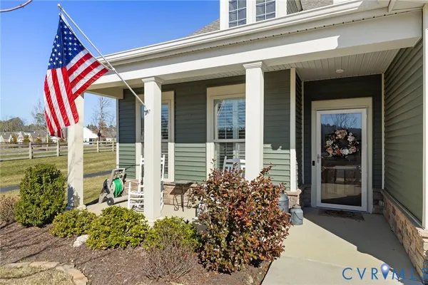 Property Slideshow image 3 of 27 | 14408 orchard vista ln, Hanover, VA, 23059