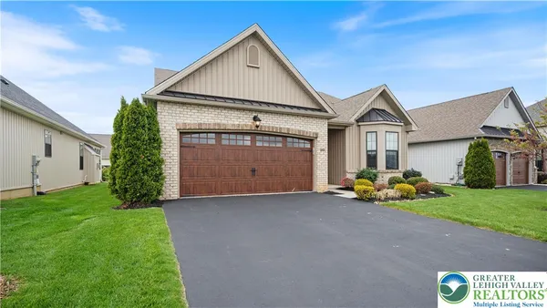 Property Slideshow image 2 of 22 | 3501 treeview dr, Emmaus Boro, PA, 18049