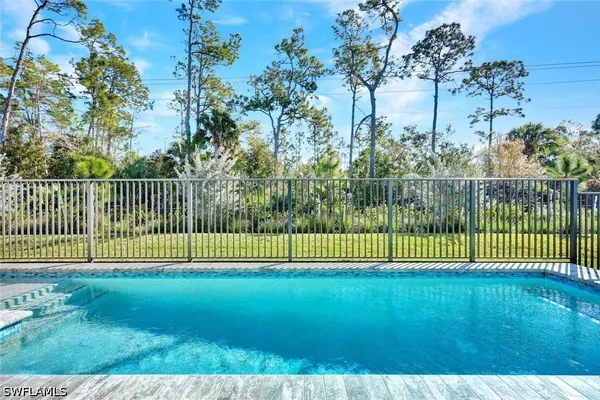 Property Slideshow image 2 of 14 | 2569 kingfisher dr, Naples, FL, 34112