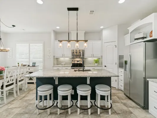 Property Slideshow image 3 of 16 | 213 sea breeze ct, Mckinney, TX, 75069