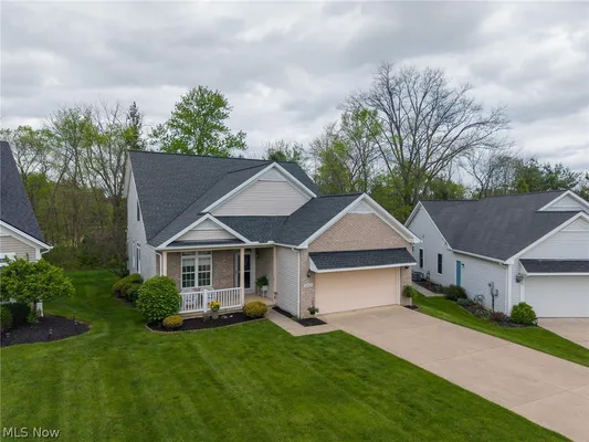 Property Slideshow image 2 of 50 | 10500 w ravine view ct, North Royalton, OH, 44133