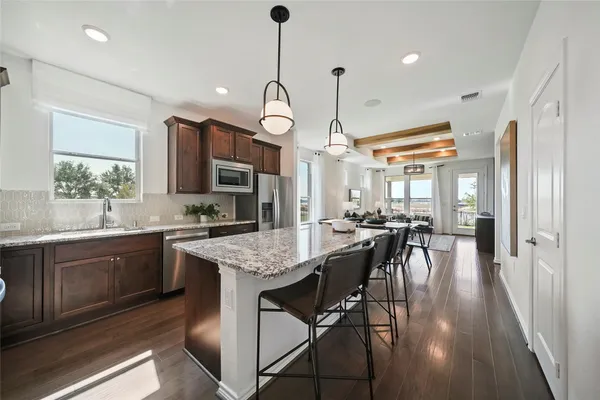 Property Slideshow image 3 of 6 | 7122 marek fareway, Sugar Land, TX, 77469
