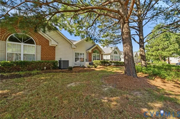 Property Slideshow image 2 of 43 | 3201 pristine vw 13a, Williamsburg, VA, 23188