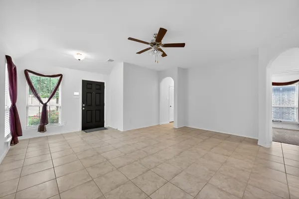 Property Slideshow image 3 of 30 | 126 redding ln, Red Oak, TX, 75154