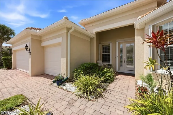 Property Slideshow image 3 of 50 | 8628 palermo ct, Naples, FL, 34114
