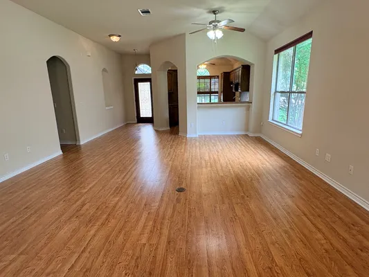 Property Slideshow image 3 of 25 | 715 enchanted rock trl, Georgetown, TX, 78633