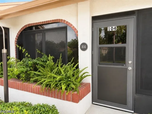 Property Slideshow image 2 of 17 | 11901 caraway ln 104, Fort Myers, FL, 33908
