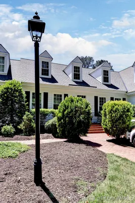 Property Slideshow image 3 of 55 | 213 dogleg dr, Williamsburg, VA, 23188