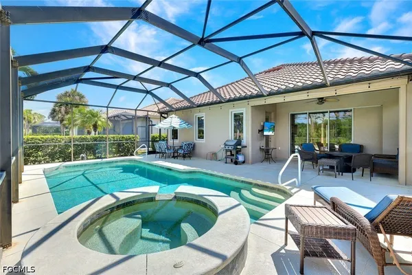 Property Slideshow image 2 of 50 | 13055 simsbury ter, Fort Myers, FL, 33913