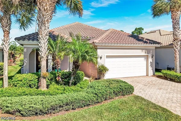 Property Slideshow image 3 of 50 | 13055 simsbury ter, Fort Myers, FL, 33913