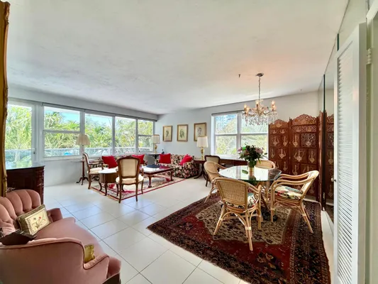 Property Slideshow image 3 of 35 | 3333 ne 34th st 222, Fort Lauderdale, FL, 33308