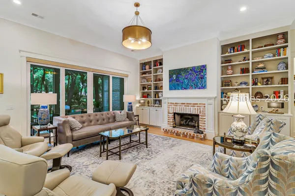 Property Slideshow image 3 of 51 | 12 primrose ln, Hilton Head Island, SC, 29926