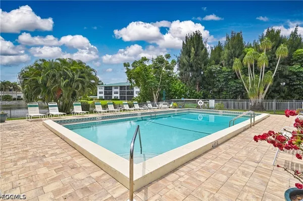 Property Slideshow image 3 of 30 | 3030 binnacle dr 307, Naples, FL, 34103