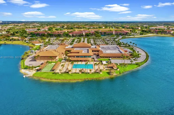 Property Slideshow image 2 of 36 | 12901 sw 15th ct 208v, Pembroke Pines, FL, 33027