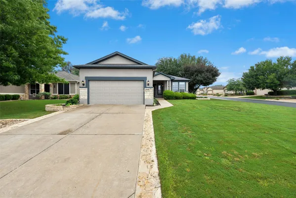 Property Slideshow image 2 of 35 | 202 palmetto dr, Georgetown, TX, 78633