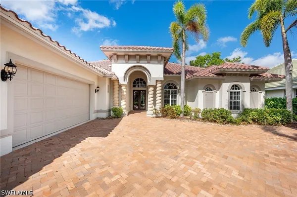Property Slideshow image 3 of 50 | 7657 mulberry ln, Naples, FL, 34114