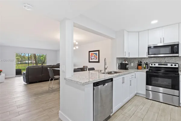 Property Slideshow image 3 of 43 | 1151 sw 128th ter 204d, Pembroke Pines, FL, 33027