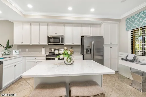 Property Slideshow image 2 of 35 | 9590 trevi ct 5325, Naples, FL, 34113