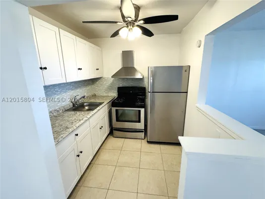 Property Slideshow image 2 of 22 | 138 fanshaw d, Boca Raton, FL, 33434