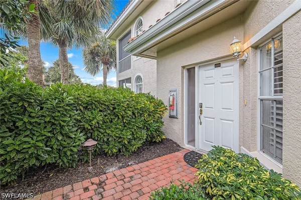 Property Slideshow image 2 of 21 | 8471 abbington cir 1111, Naples, FL, 34108